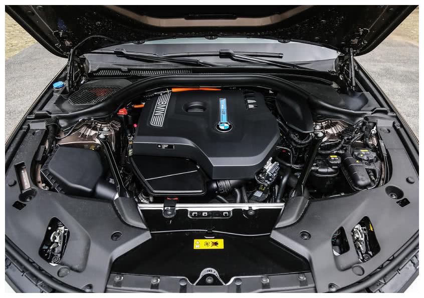 豪車也玩新能源？插電混動豪華轎車推薦