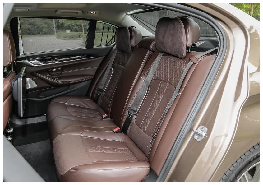 豪車也玩新能源？插電混動豪華轎車推薦