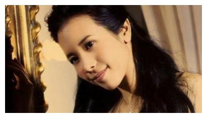 杨颖是混血我信，昆凌是混血我也信，说她是混血我真的不信！