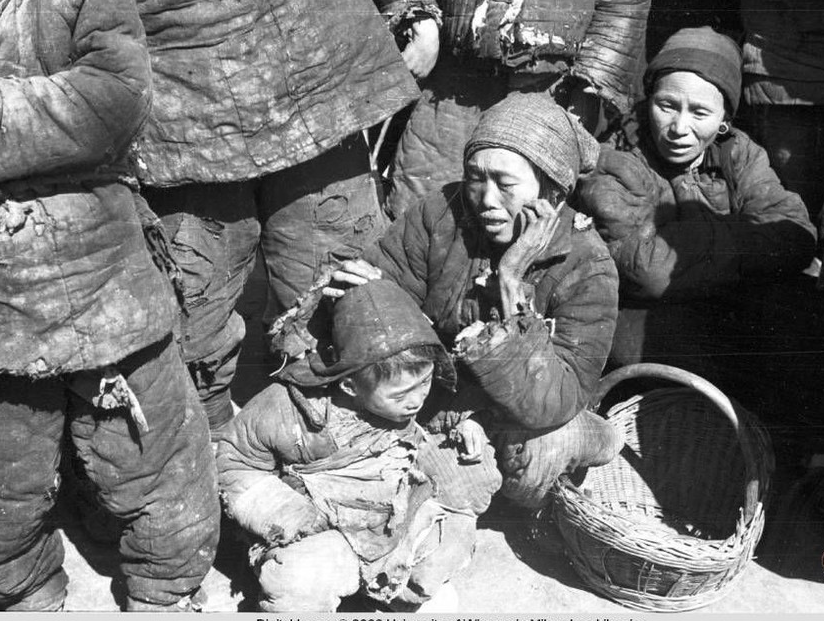 挨饿年代是什么体验80张老照片真实还原1942大饥荒
