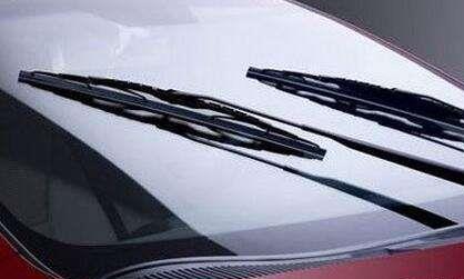 下雨时视线模糊？老司机为什么这么去做！