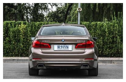 豪車也玩新能源？插電混動豪華轎車推薦