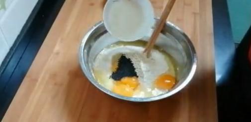 在家做奶香小饼干,不用炸不用烤箱,酥脆掉渣