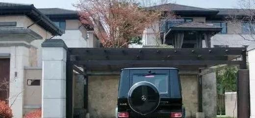 苏明哲斯巴鲁,苏明成的吉普,苏明玉的CLS和大