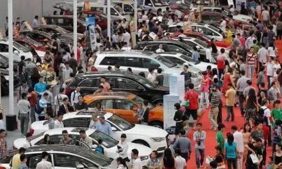 买车要注意！千万别跟风，当心多花冤枉钱