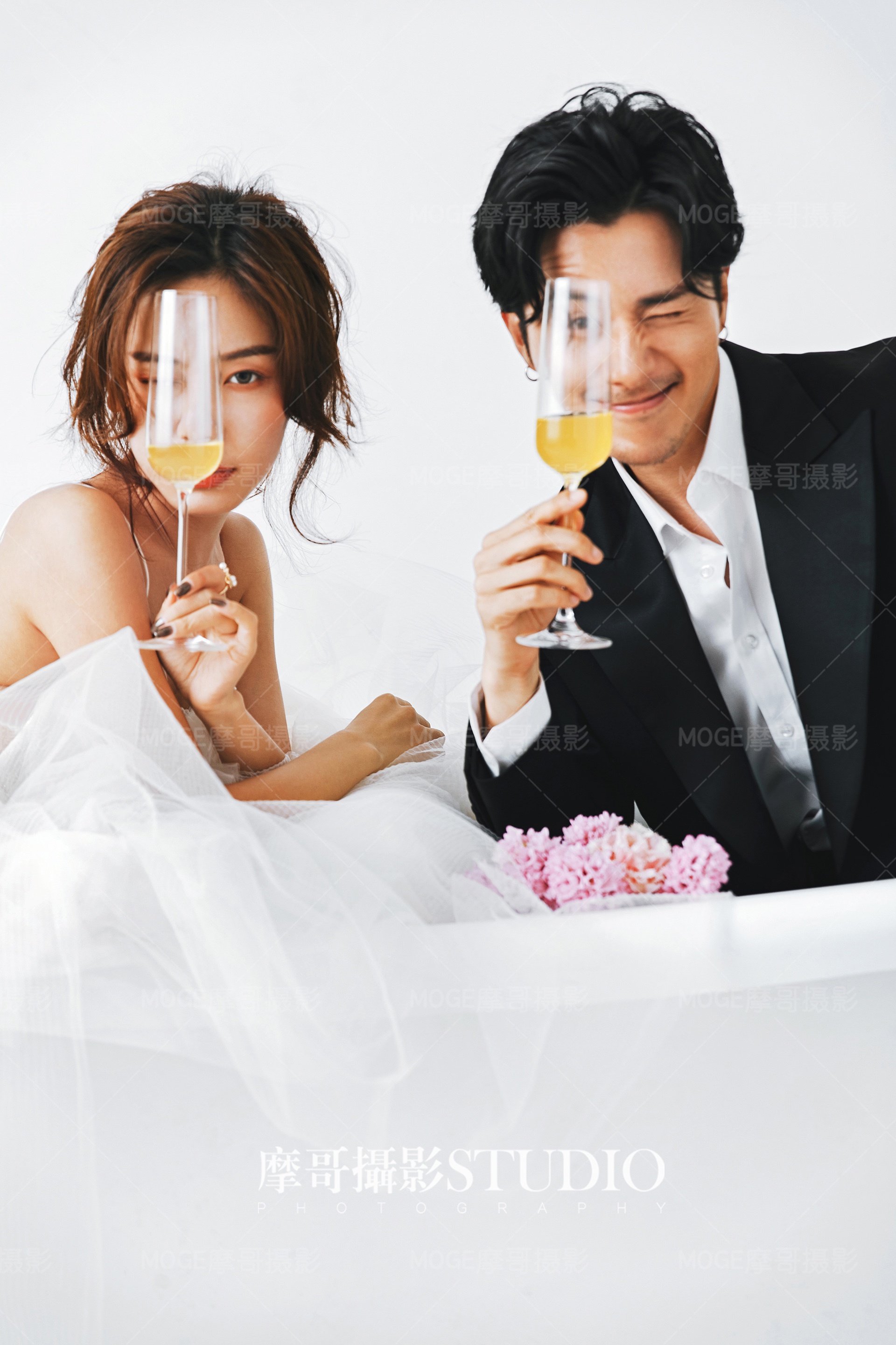郑州婚纱摄影工作室,新人拍婚纱照后期如何选片的5个小技巧