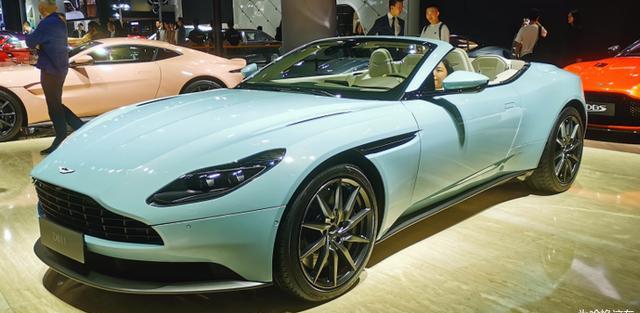 阿斯顿·马丁DB11V8 Volante和Vantage