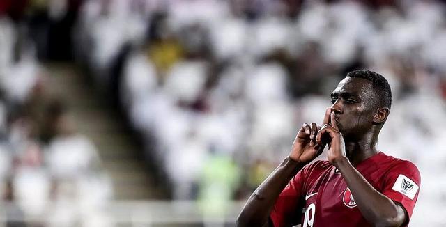 归化球员接连加盟中国足球效仿卡塔尔?足协:归