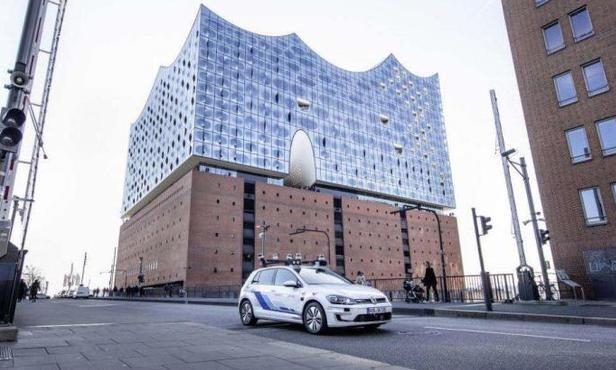 大众高管：中国成自动驾驶研发中心！网友反讥：把国人当小白鼠？