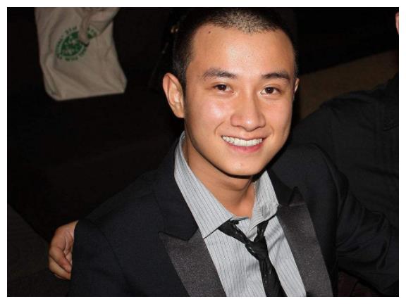 文章妈妈为儿子发声，表面婆媳维持不易，如今终于可以脱下伪装