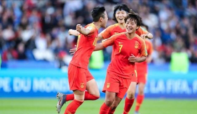 又一位足坛名宿指出中国女足的问题：球员的水平明显比教练组高