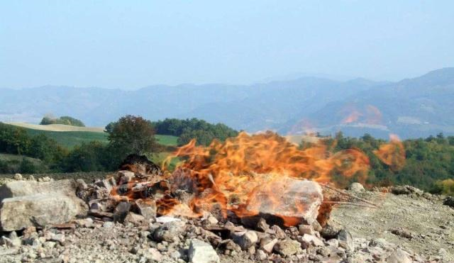 世界上最小的火山，淪落為“自助燒烤”勝地，只因“身高”一米二