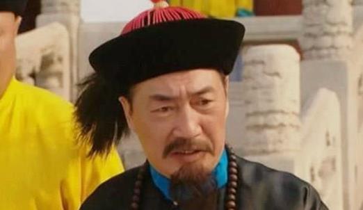 张廷玉的老搭档,一生被判3次死刑,雍正,乾隆都不舍得杀他