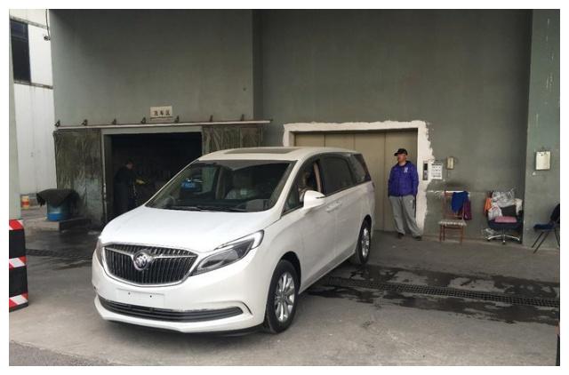 买车时这几种费用不要交，如果新车主上当，必要时可以选择报警