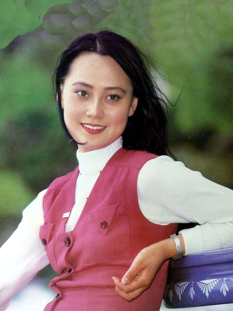 宋佳,一代影后,12张少女时期的老照片,有着摄人心魄的