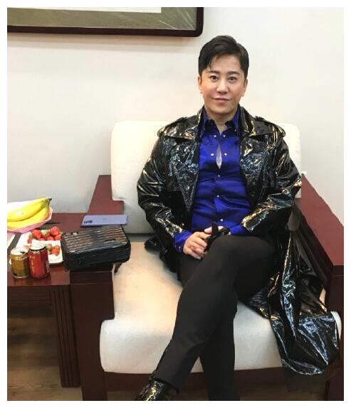 50岁毛宁近照曝光!曾是内地天王风光无限,现沦落"走穴