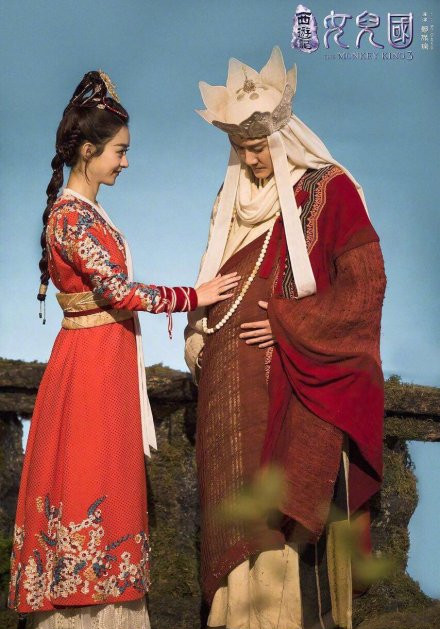 冯绍峰发文官宣赵丽颖怀孕,知否知否,应是一家