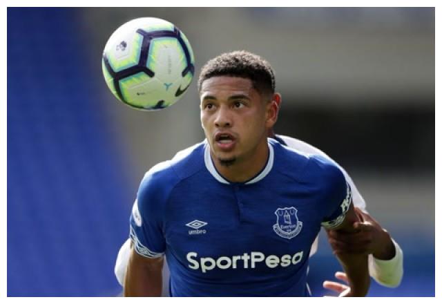 归化球员成亚洲杯新潮流 中国足球将何去何从