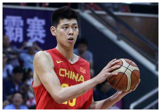 硬撼周琦成山东创造历史英雄 姚明接班人终于迎来曙光，男篮有望