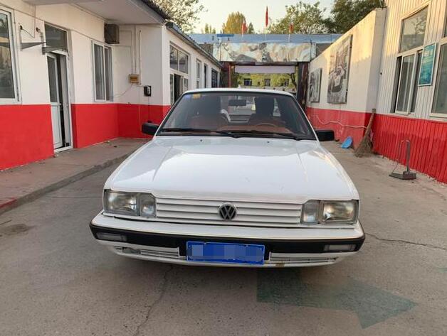 网友花1W8爆改12年老普桑内饰，打开车门一瞬间被震撼到了