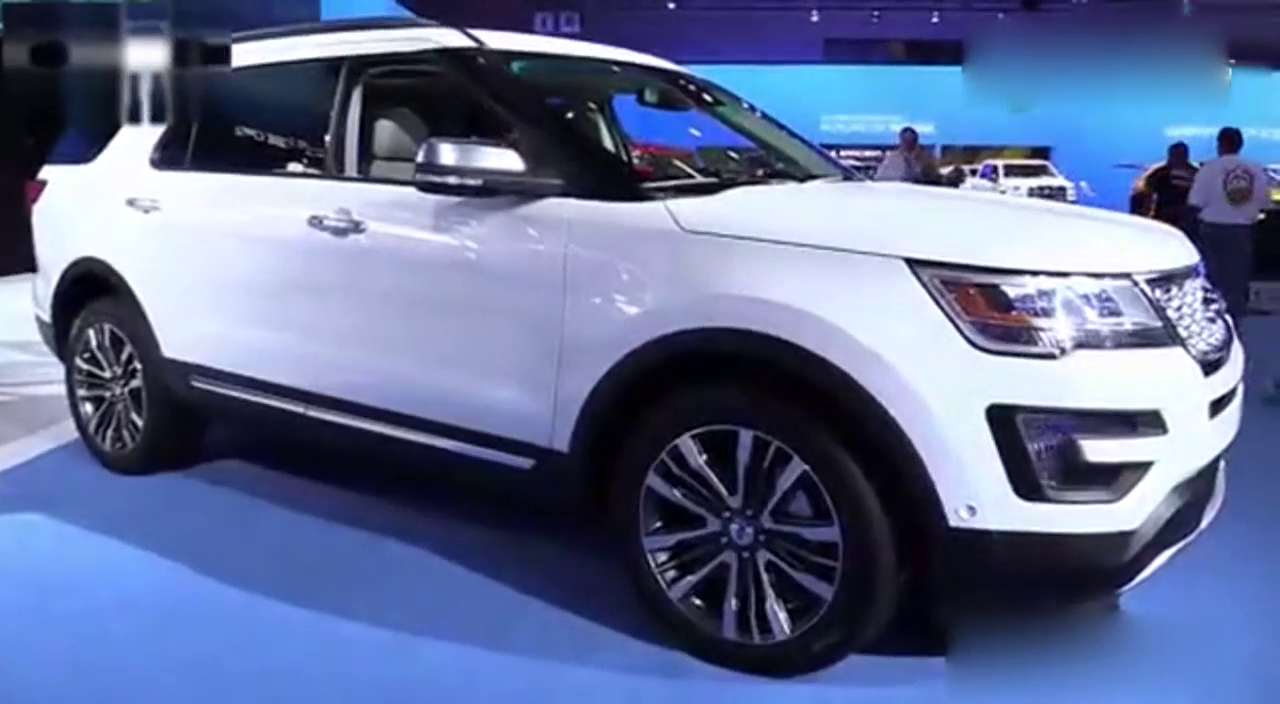 全新福特探险者PlatinumSUV 洛杉矶车展静态实拍展示