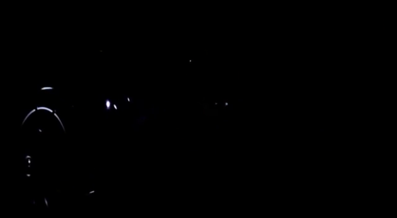 炫酷！售价千万超级跑车迈凯轮P1上路开跑