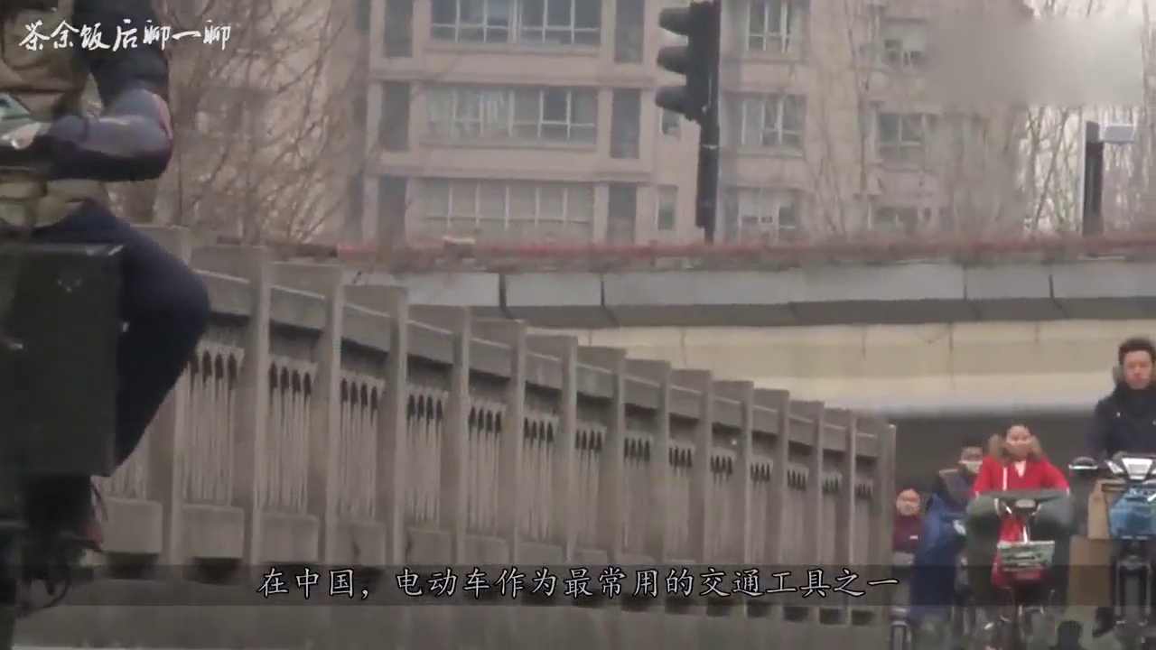 为何日本几乎没有“电动车”，而中国却随处可见？看完值得深思