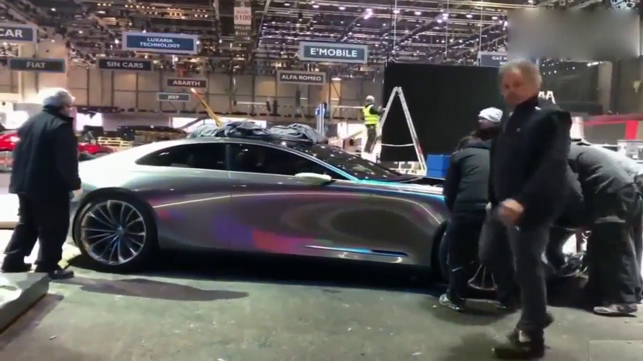 车展上的马自达概念车，原来都只是空壳子？