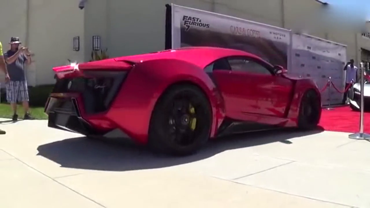 价值一个亿的超级跑车，全世界只有七辆，这次真是大饱眼福了！