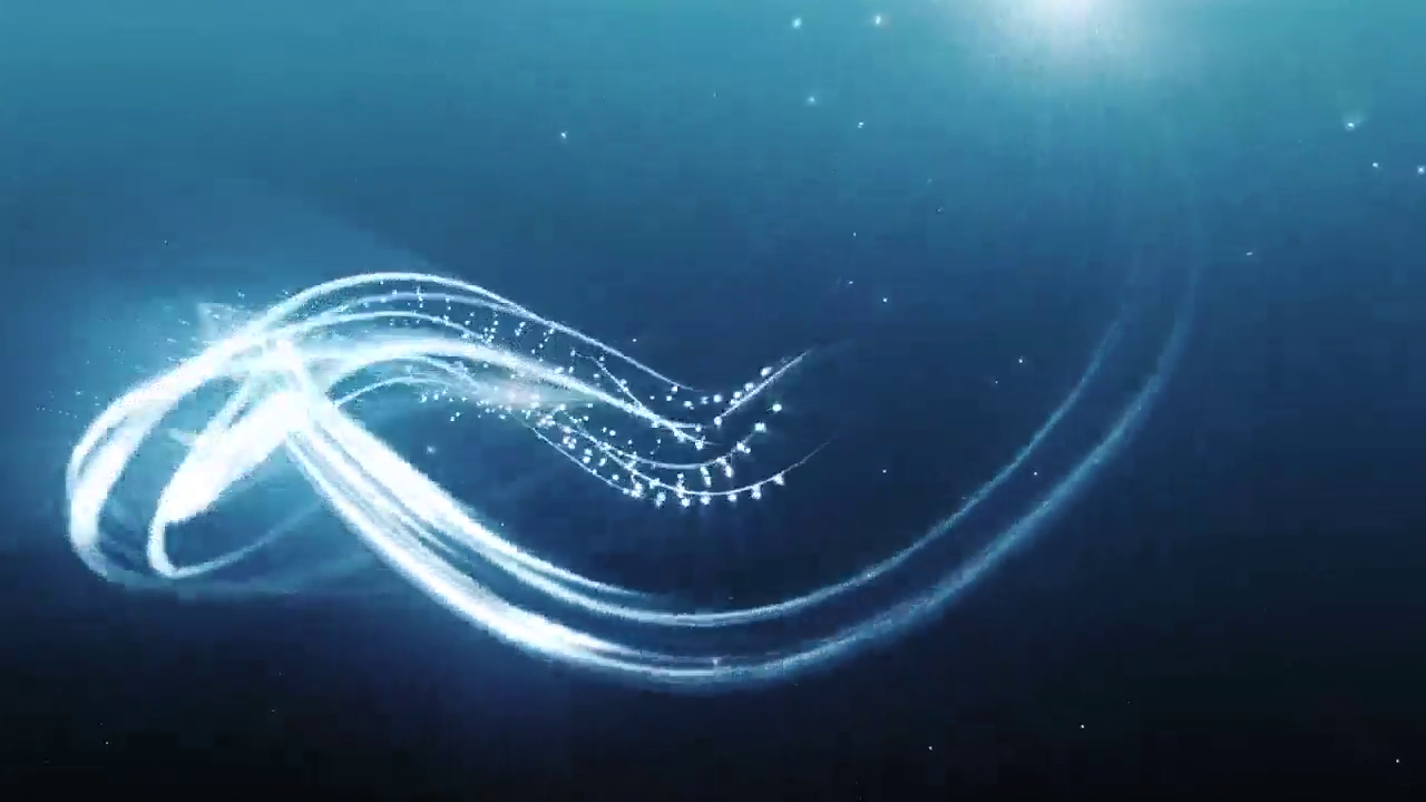 出租车马路上自燃，洒水车秒变消防车，司机的反应厉害了