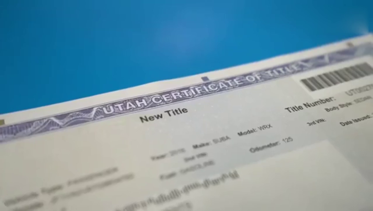 经过改装的普通车，变声跑车盘山，效果极具魅力