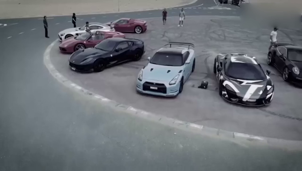 国外跑车俱乐部都是这样玩的呀！厉害了