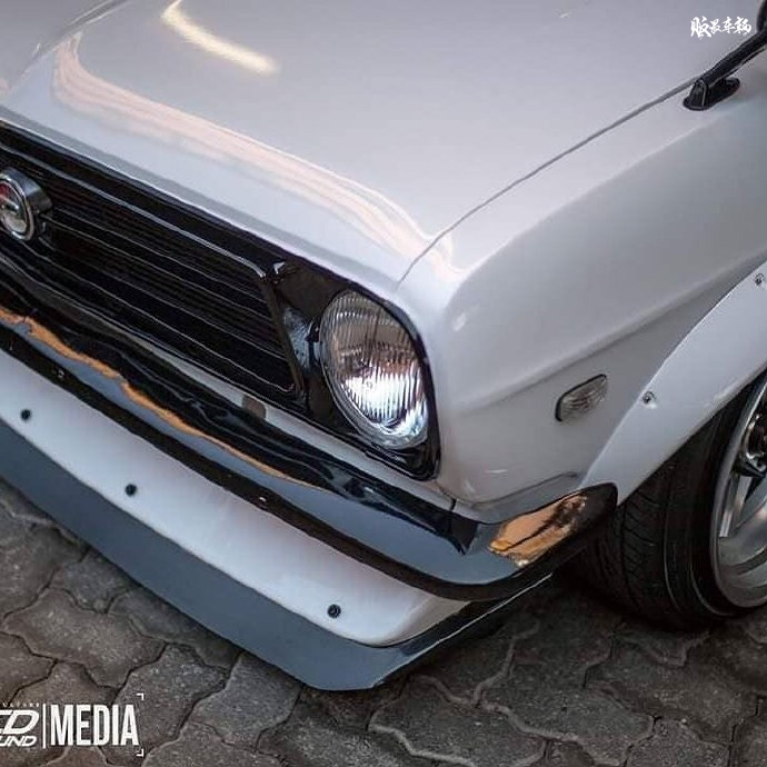 Datsun Sunny完美的改装车