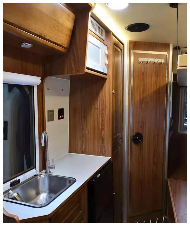 老炮儿新欢:鲁道尔商旅两用B型车,让生活更带劲儿