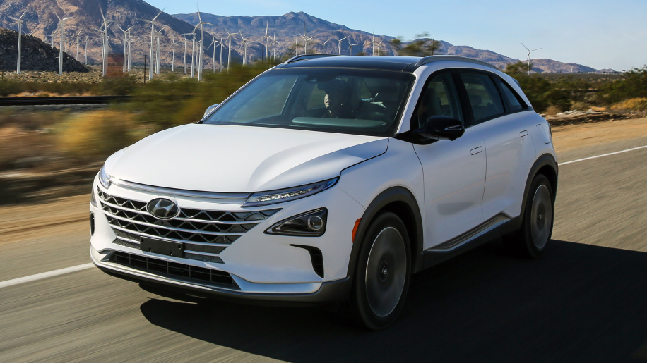 首批2019款现代Nexo燃料电池汽车交付使用