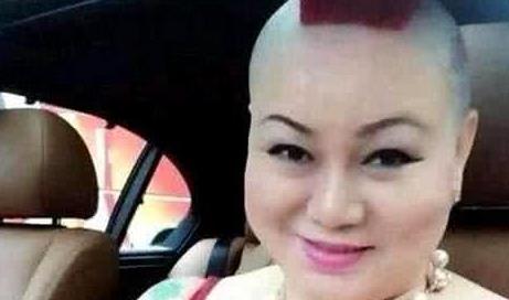 "宾利姐"名下数辆宾利,晒美照"征婚",网友:心里没数?
