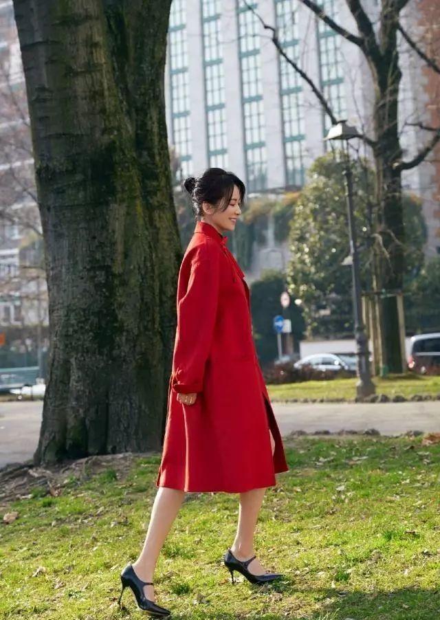 在春天这几种鞋子不要穿,不仅丑还降低你的气质!