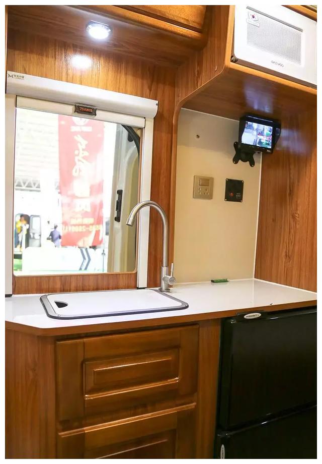 老炮儿新欢:鲁道尔商旅两用B型车,让生活更带劲儿