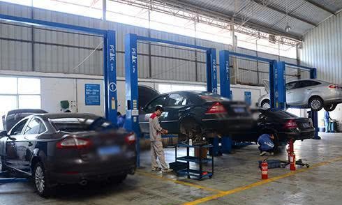 汽车保养非得要去4S店吗？过来人告诉你，别一不小心就要掉个件