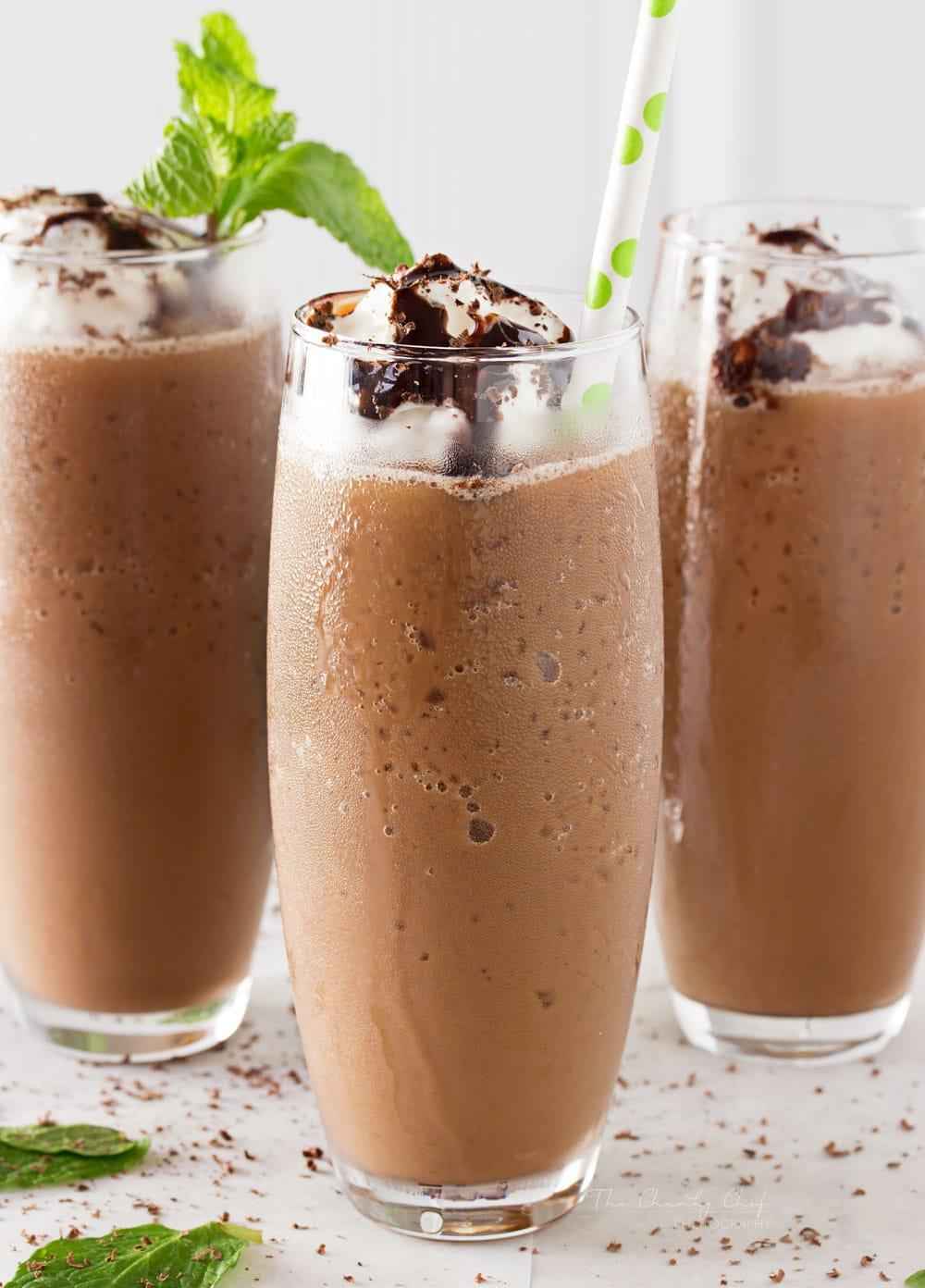 自制冰摩卡 来看做法 冰摩卡 咖啡 糖浆 新浪新闻