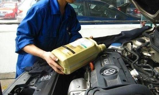 自己的车一年跑不到一万公里，一年保养一次可以吗？看完收获很大