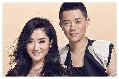 凤凰传奇原来早已结婚，玲花公开承认除同事关系外还另有关系？