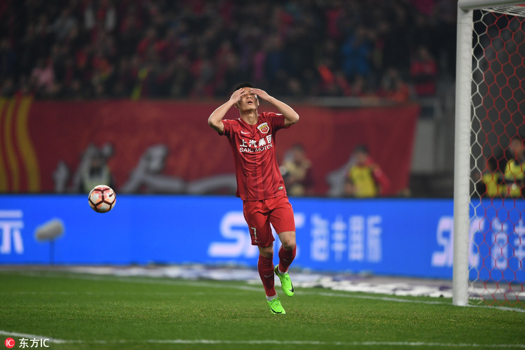 武磊称得上是国足历史第一巨星!未来中国足球