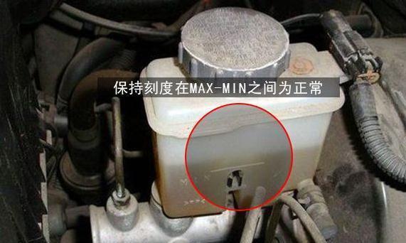 车子刹车失灵的前兆，出现这些症状最好停车检查，关键时候能救命