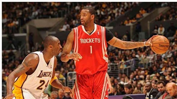 朱丽叶欧文最佳防守阵容(朱丽叶欧文历史地位)-酷知号