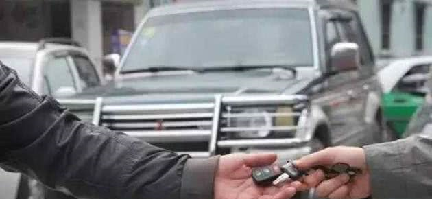 车子借给兄弟，还车时洗了车还做了保养，车主看完脸一黑：绝交