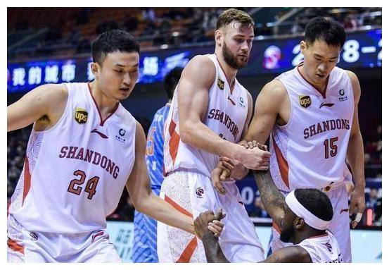 CBA爆闻:中国男篮最新消息,山东男篮老总继续