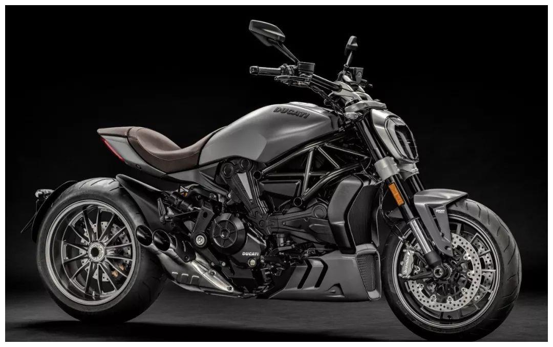 杜卡迪大魔鬼超清壁纸图片