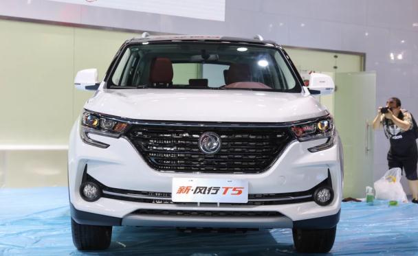 硬气国产SUV，日系三菱引擎+国六标准，轴距2米7，8年质保6.99万