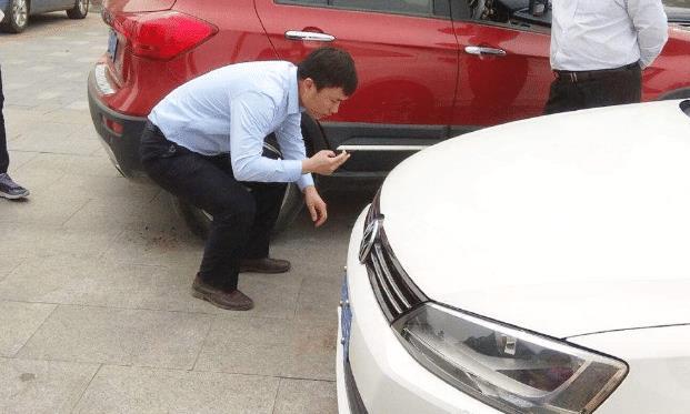 别再听保险员忽悠，这3种车险最没用，车开到报废也不会赔